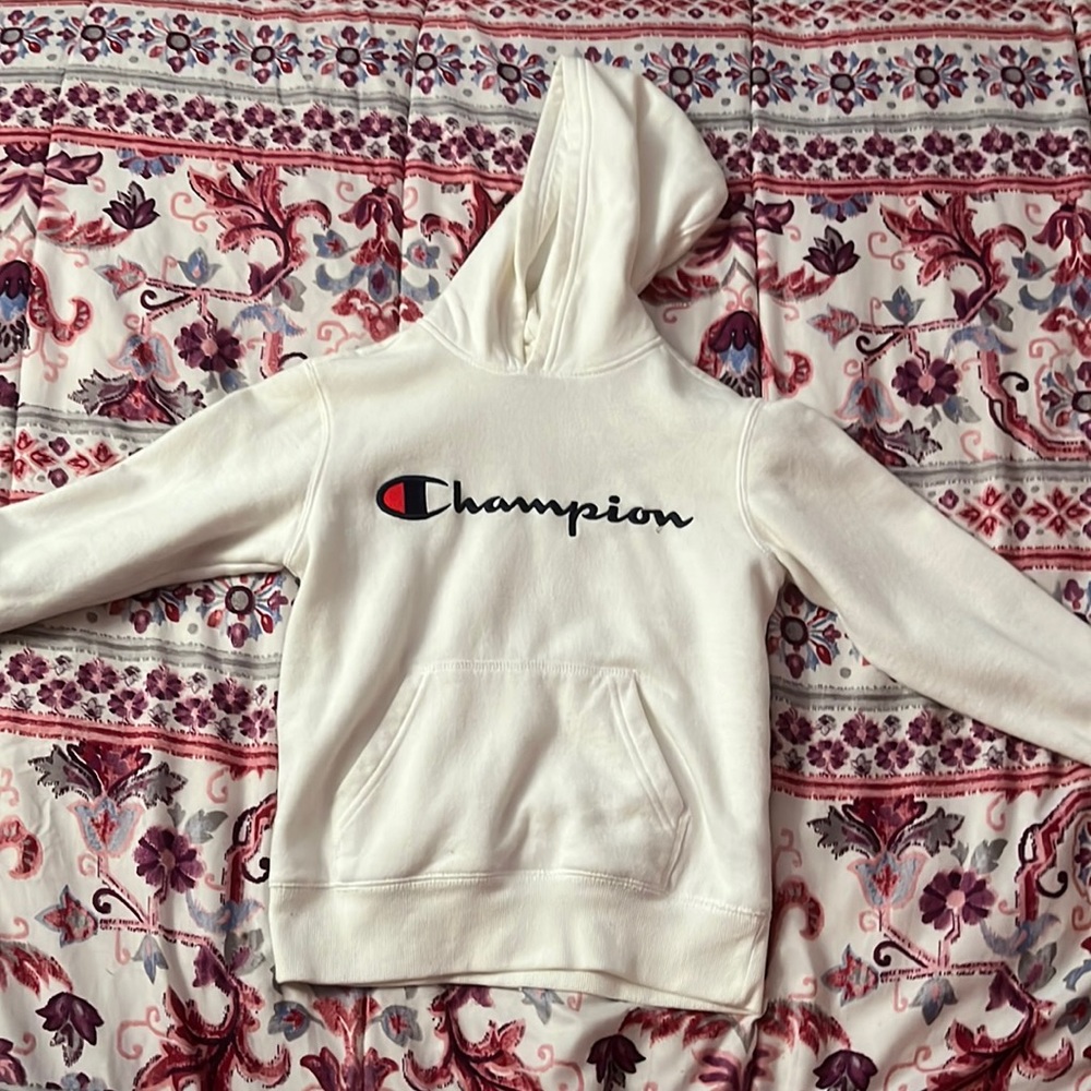 champion original white unisex pullover.